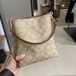 COACH MOLLİE BUCKET BAG - Görsel 5