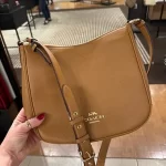 Coach ellie postacı - Görsel 2