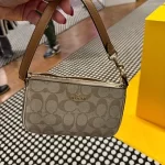 Coach Nolita - Görsel 4