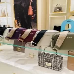 FURLA CLASSIC CROSSBODY - Görsel 9