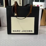 Marc Jacobs large grind - Görsel 2