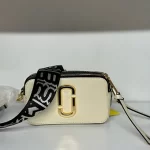 Marc jacobs snapshot