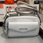 Michaelkors camera bag - Görsel 4