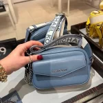 Michaelkors camera bag - Görsel 3