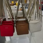 Michaelkors crossbody - Görsel 2