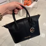 Michaelkors hyde bag - Görsel 4