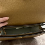 Toryburch britten medium boy - Görsel 4