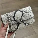 Toryburch britten wristlet crossbody - Görsel 4