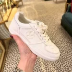 Toryburch white sneakers